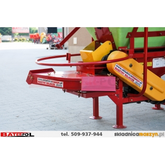 Rozsiewacz MOTYL 400kg sadowniczy  N 031M METALOWE ŁOPATKI 